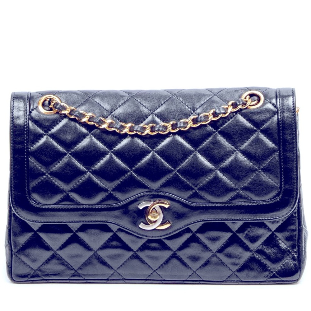 Chanel Paris classic flap navy blue lambskin leather bag handbag
